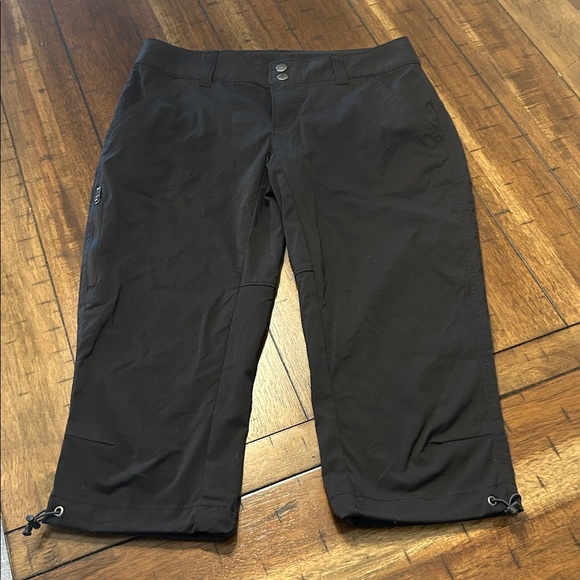 Columbia Black hiking Pants Size 2 NWOT - Picture 1 of 7